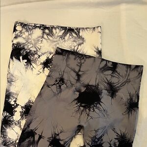 SHEIN Black and White/Grey and Black Tie-Dye Leggings, Two Pairs, Size Medium